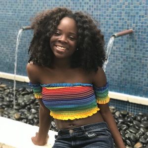 Meet your Posher, Jolade